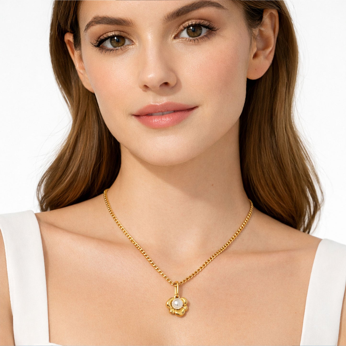 Sinaya Jewels Elegant Floral Pearl Pendant Necklace