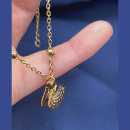 Sinaya Jewels Elegant Open Shell and Pearl Necklace