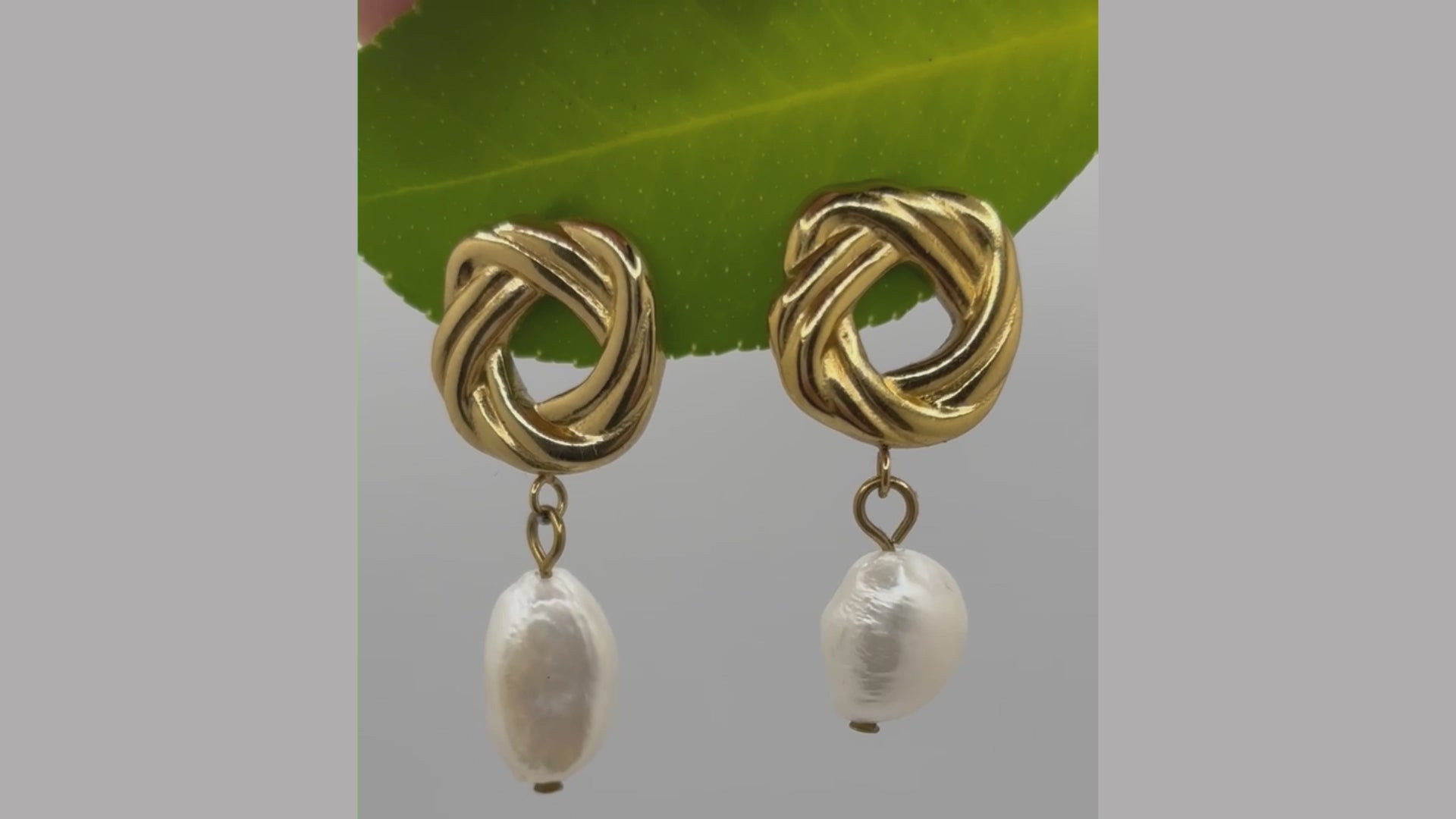 Sinaya Jewels Elegant Freshwater Pearl Knot Earring